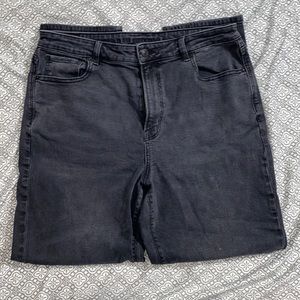 American Eagle Mom Jeans